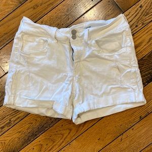 SO women’s shorts, white, size 13
